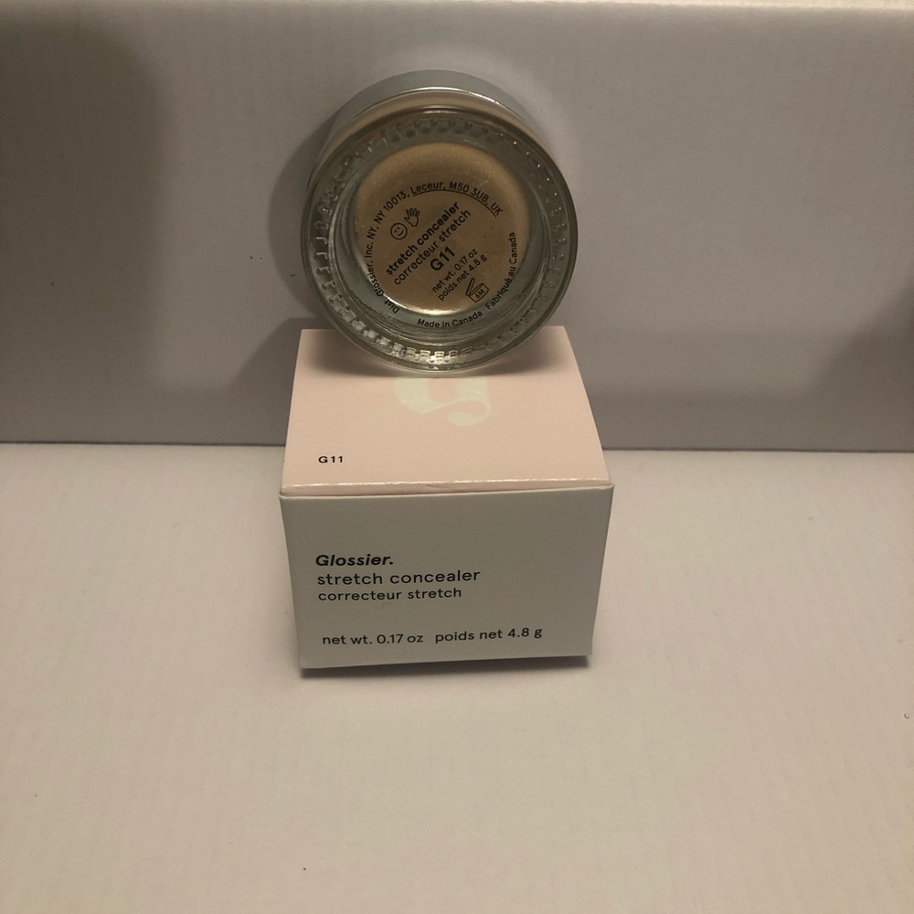 Brand new Glossier stretch concealer